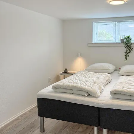 بيت للعطل 3 Bedroom Amazing In فيد ساندي